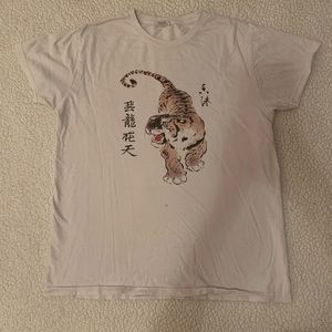 brandy melville t-shirt